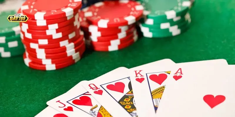  Thống kê rủi ro phổ biến của người chơi Poker khi lựa chọn sai nền tảng vận hành trực tuyến